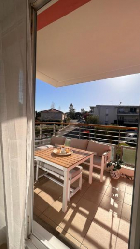 Appartement 2 chambres dans résidence avec piscine et parking